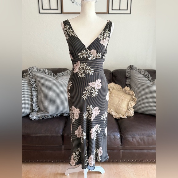 Max & Cleo Elegant 100% Silk Midi Floral Black‎ Brown & Pink Dress Size 10 - Picture 4 of 12